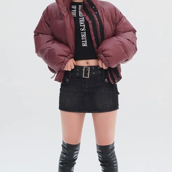 Denim skirt short with buckle strap NWOT - Picture 2 of 6